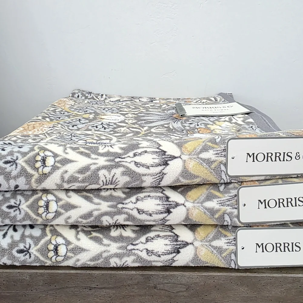 Set of 3 William Morris & Co Velour Strawberry Thief Towels - 3 bath towels